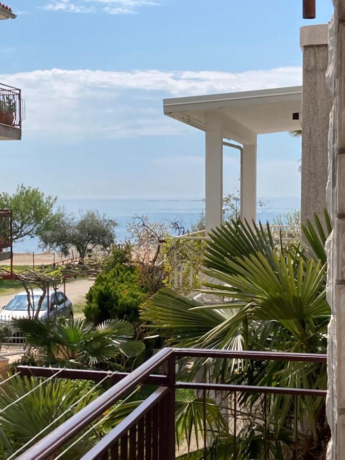 Apartments Hrnjic Умаг Экстерьер фото