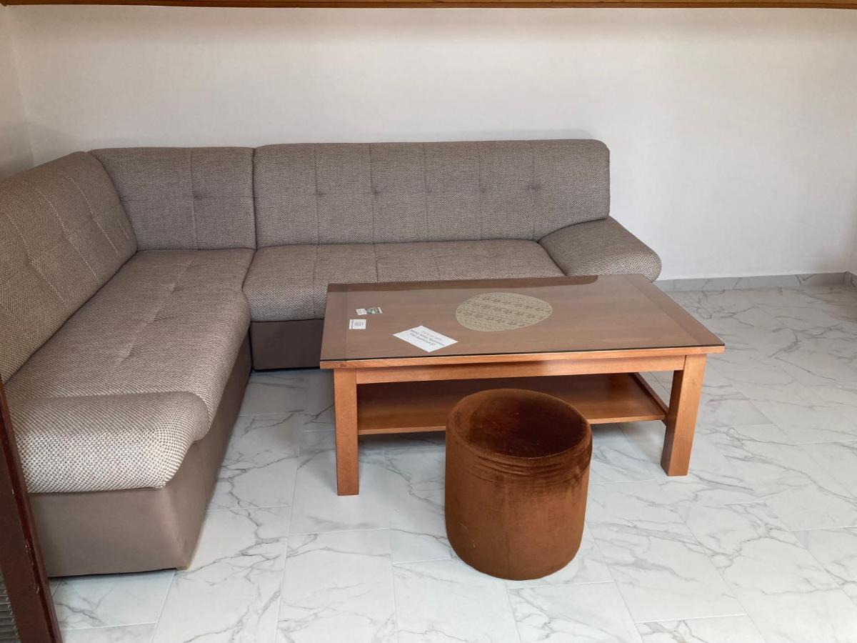 Apartments Hrnjic Умаг Экстерьер фото